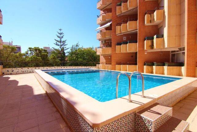Amazing Sunny Flat With Balcony Pool Two Mins From The Beach Торевьиа Экстерьер фото