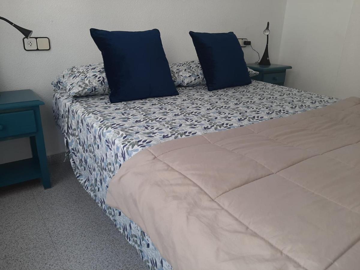 Amazing Sunny Flat With Balcony Pool Two Mins From The Beach Торевьиа Экстерьер фото