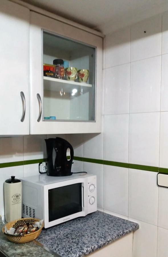 Amazing Sunny Flat With Balcony Pool Two Mins From The Beach Торевьиа Экстерьер фото